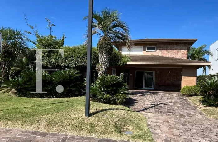 Casa à Venda no Condomínio Las Dunas