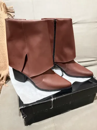 Bota femenina