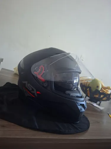 Vendo capacete asx SV com óculos interno 10 dias apenas que comprei
