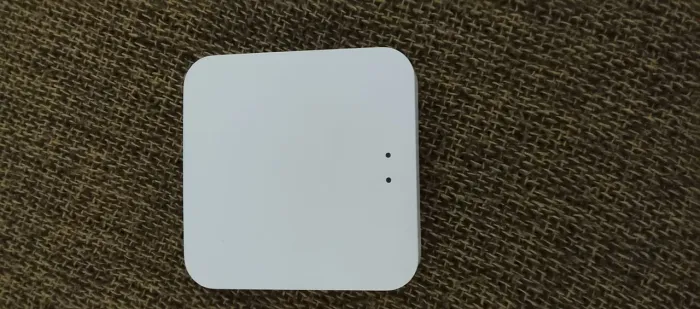 Hub ZigBee + Bluetooth