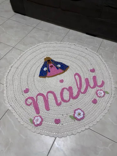 Tapete personalizado em crochê