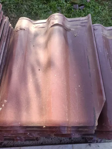 Telhas de cerâmica esmaltada