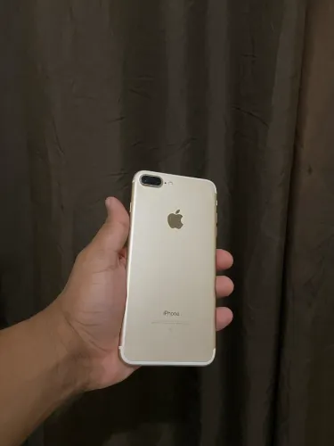 VENDO IPHONE 7 PLUS 