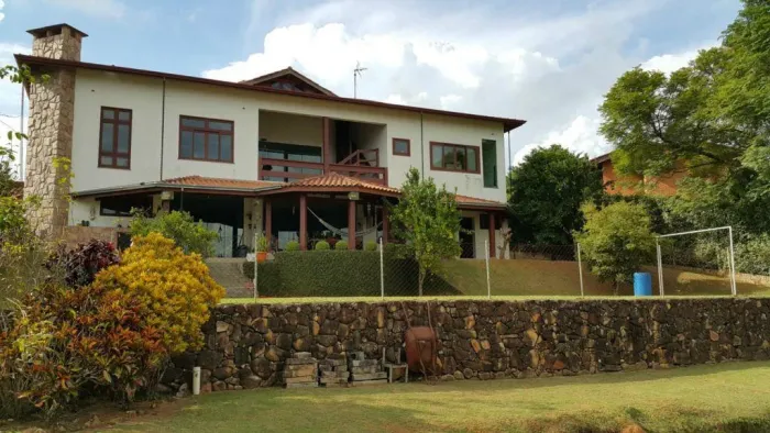 Casa em Condomínio em Itatiba.