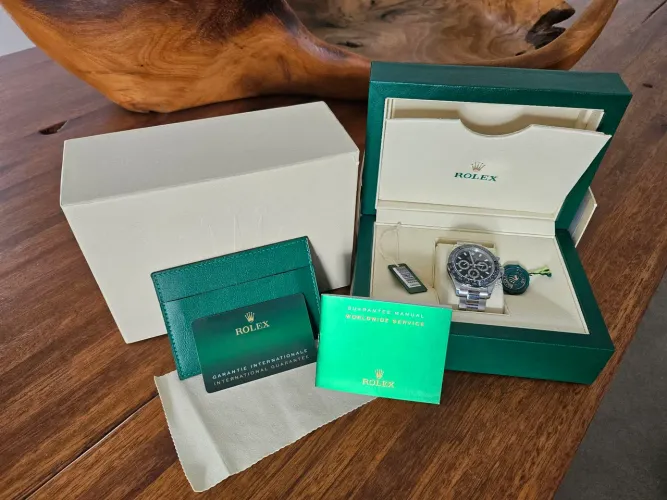 Relógio rolex daytona com caixa completa patek omega