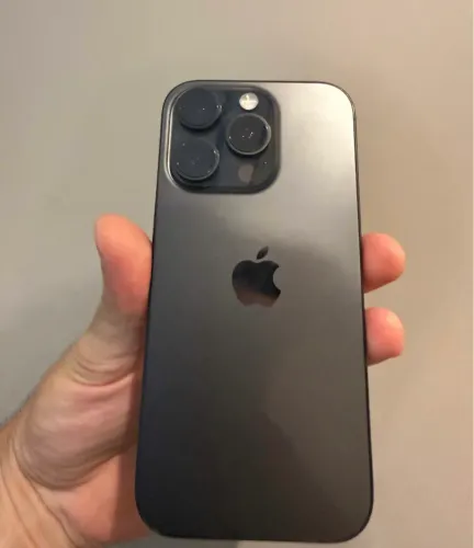 iPhone 16 pro 