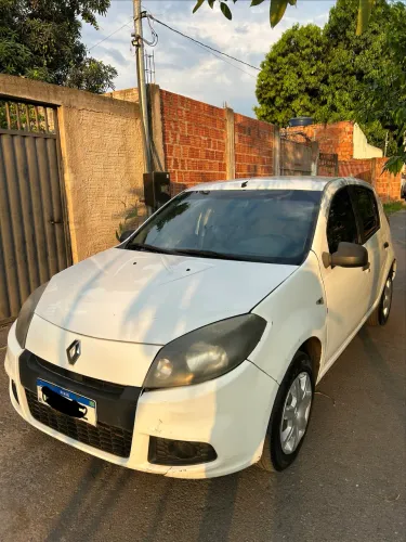 Renault Sandero Authentique Hi-flex 1.0 16V 5P 2014