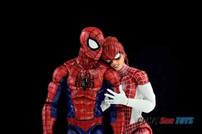 Marvel Legends - Homem Aranha e Fiandeira (Two Pack Renove seus Votos)