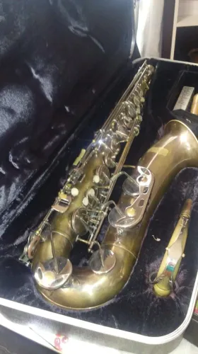 Sax tenor conn ouro velho 22m 