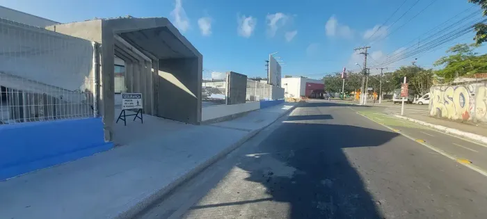Imóvel para aluguel tem 1200 metros quadrados em Gruta de Lourdes - Maceió - AL