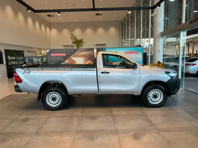 Toyota Hilux CS 4X4 2.8 TDI Diesel Aut. 2026