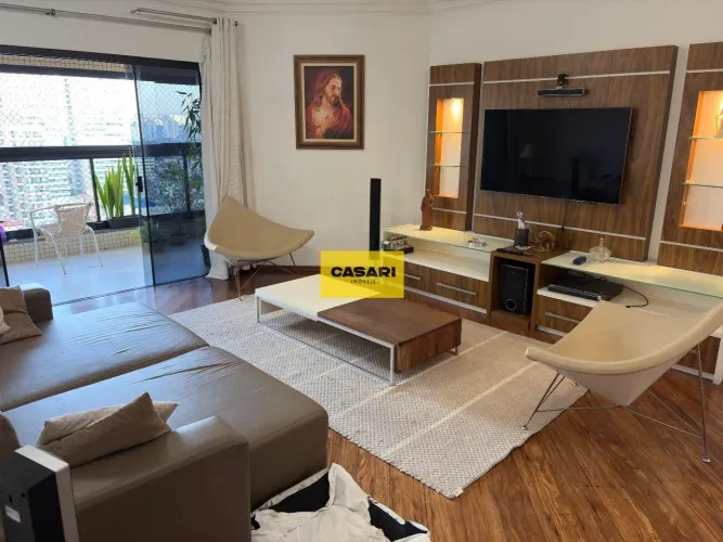 Apartamento Alto Padrão com 4 Suítes e Vista Livre à Venda Próximo à Av. Kennedy e Rod. A