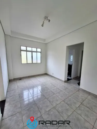 Imóvel para alugar com 01 dormitório no Centro de São Vicente/SP.