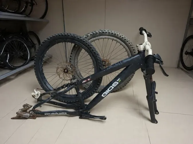 Bike Gios FRV-HI aro 26 quadro grafitado original