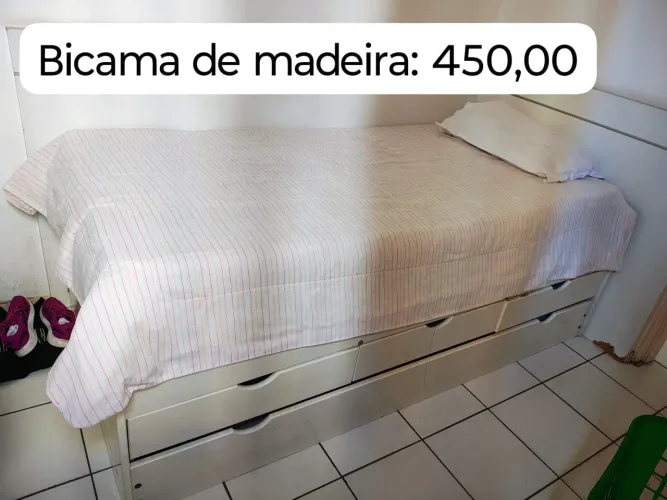 Vendo produtos semi novos da minha residência.