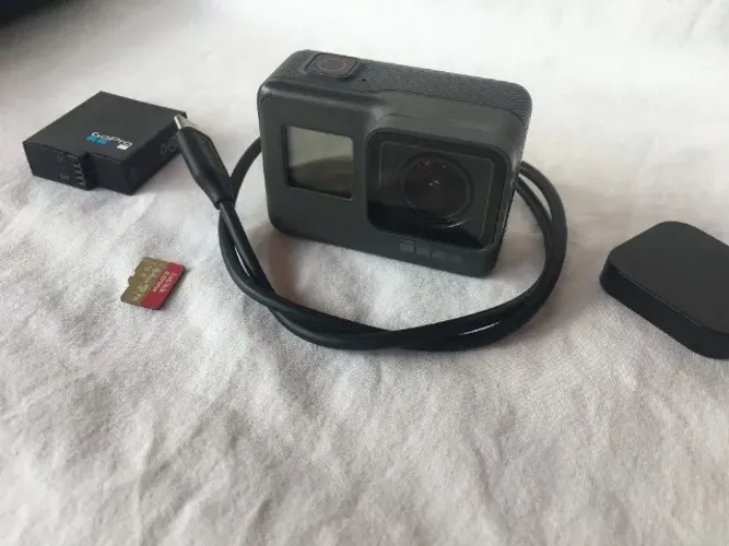 Gopro Hero 5 Black com acessórios
