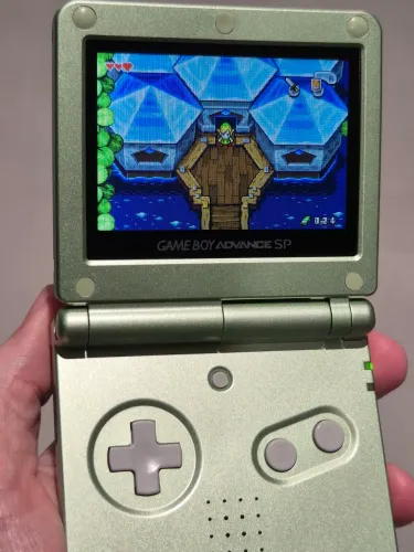 Game Boy Advance SP Pearl Green com tela IPS - edição limitada Toys R Us JP
