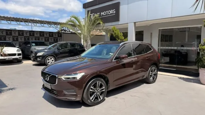 Volvo XC 60 T-5 Momentum 2.0 254cv AWD 5P 2018
