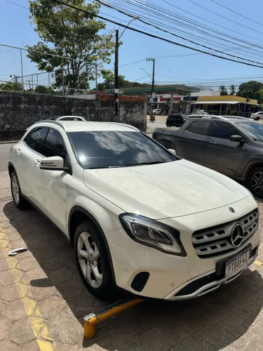 Mercedes-Benz GLA 200 Adv. 1.6/1.6 TB 16V Flex Aut. 2018