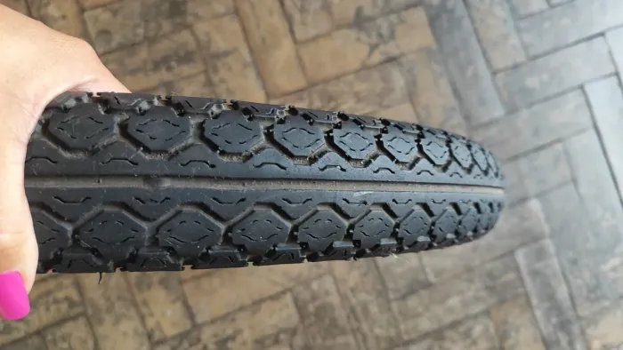 Pneu moto Pirelli biz 125
