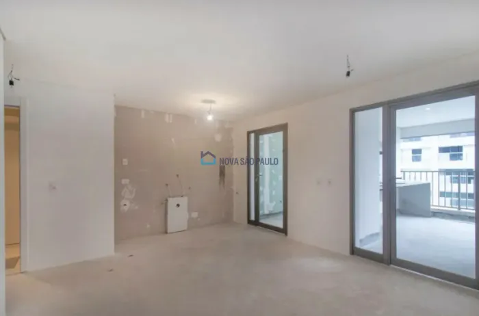 Apartamento com varanda gourmet e 3 suítes na Vila Clementino