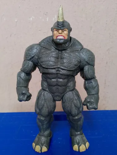 Action figure Rino Marvel select original 