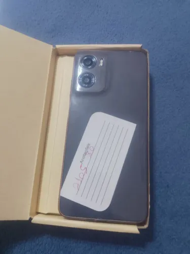 Celular e15