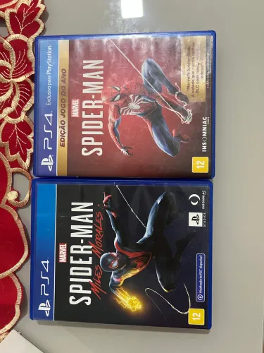 2 Jogos PS4 - Spider-Man Miles Morales e Spider Man