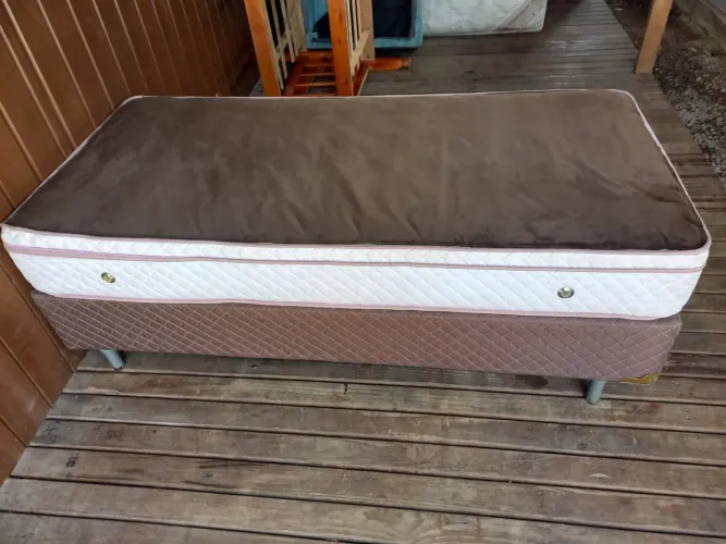 Cama Box de solteiro