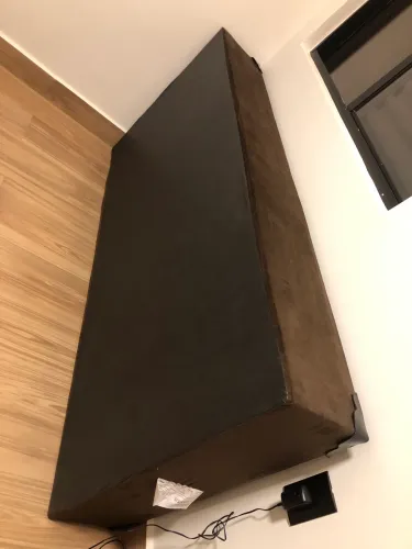 Vendo base cama box solteiro novo
