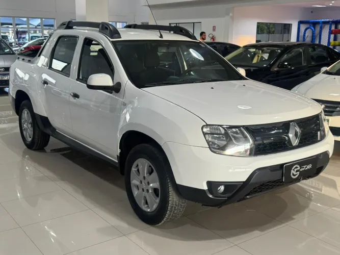 DUSTER OROCH Expression 1.6 MANUAL 2021/2022 - CHAVE RESERVA E RECÉM REVISADO