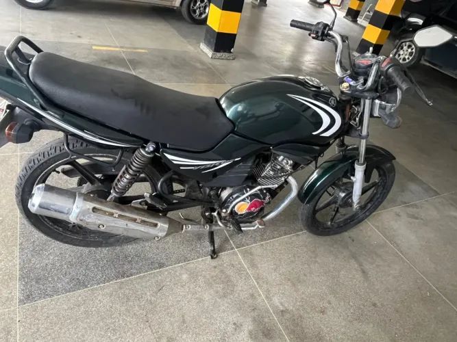 Yamaha 125 Ano 2006 - Excelente Preço e Mecânica em Dia