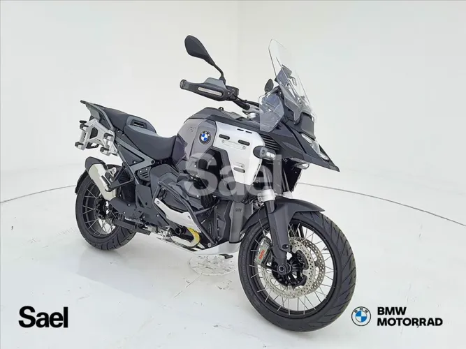 BMW R 1300 GS ADVENTURE TRIPLE BLACK