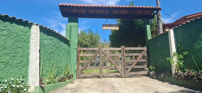 Sitio magnifico no Mazomba - Itaguai.