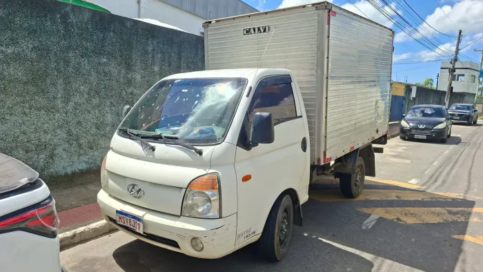 HYUNDAI HR 2010 COM BAU