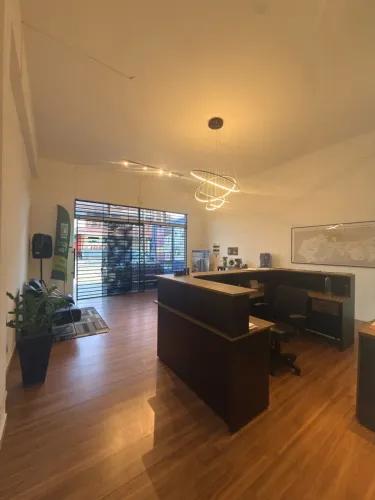 Mesa para recepcionista