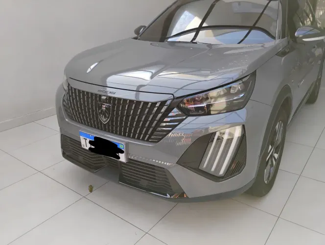 Peugeot 2008 GT 1.0 Turbo Flex 5P Aut. 2025