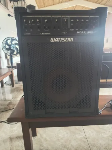 Vendo caixa som watts som foncionando normalmente