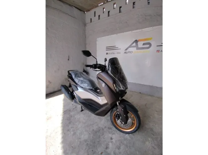 Yamaha Nmax connected 160 abs 2025