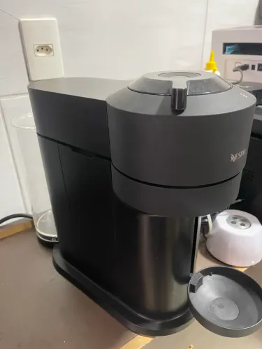 Cafeteira Nespresso Vertuo Next