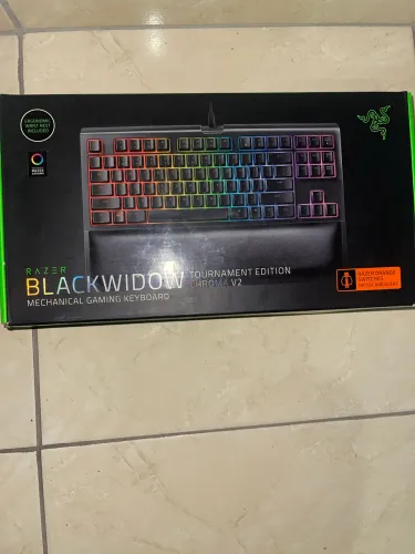 Teclado Gamer Razer BlackWidow Tournament Edition Chroma V2