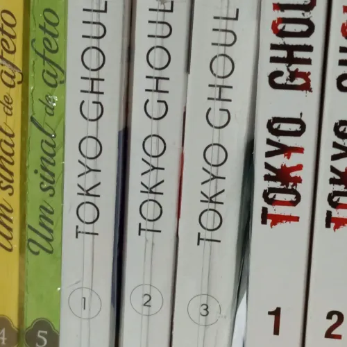 Mangás Tokyo Ghoul: re 1 ao 3