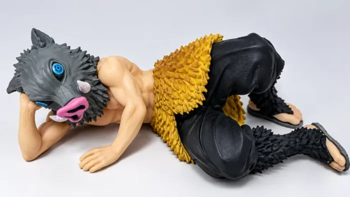 Action figure do Inosuke Hashibira