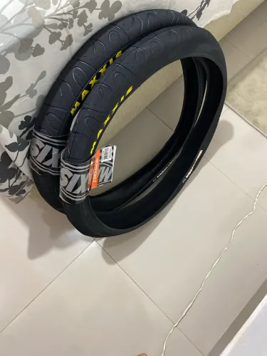 Pneu maxxis hookworm 26
