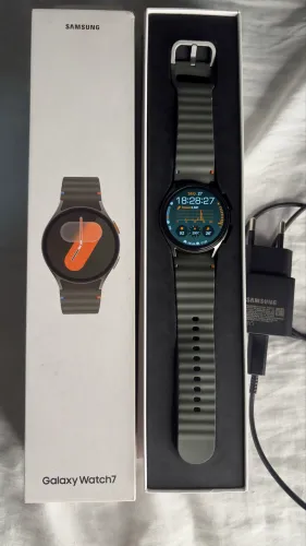 Smartwatch Samsung Galaxy Watch 7 40mm verde 32GB Bluetooth e Lte