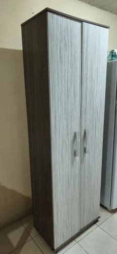 Armário 2 Portas