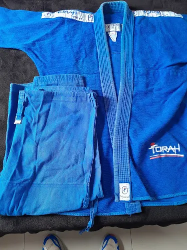 Kimono A1 Torah trançado 