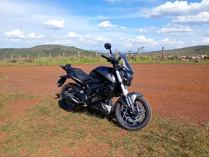Dominar 400 -Bajaj -único dono- pouquíssimo rodada