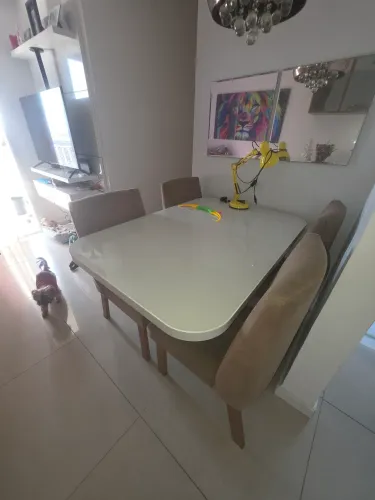 Mesa de 4 lugares