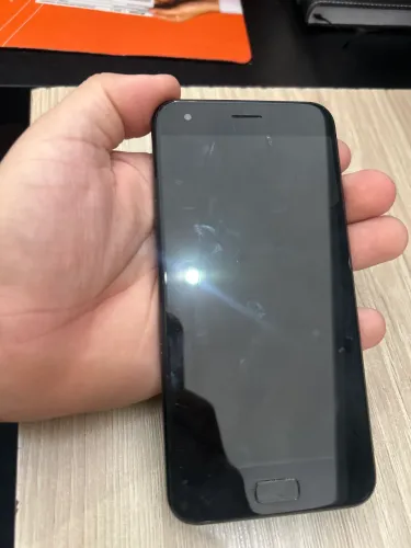 Asus Zenfone 4 retirada de peças 